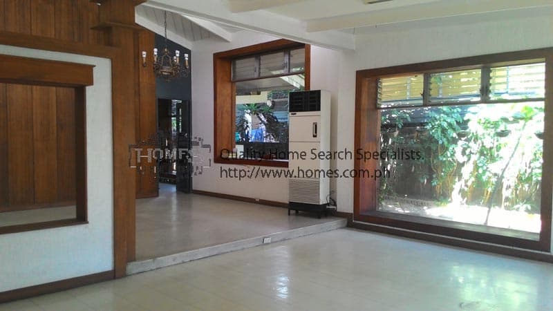 Bargain throwback 2-storey - photo 3