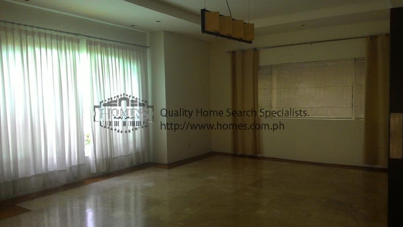 Desirable and pristine 2-storey - photo 5
