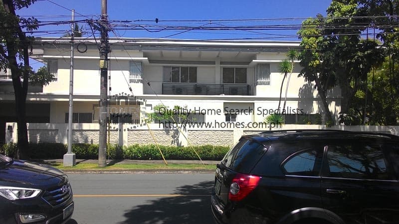 Modern corner  2-storey - Dasmarinas Village, Makati - photo 1