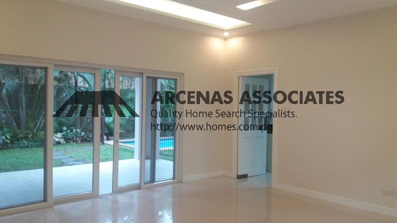 Solid modern 2-storey - photo 4