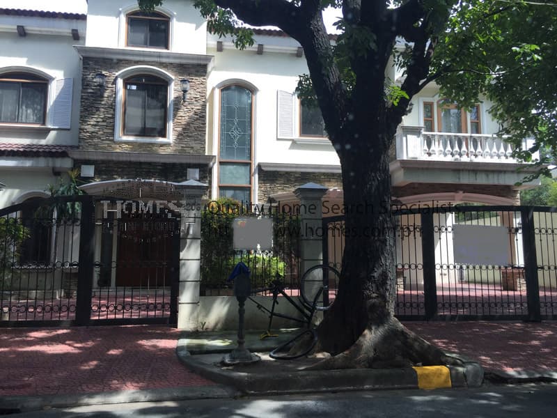 Multiple roomed 2-storey - photo 2