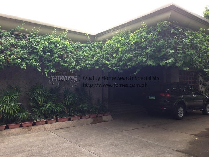 Impressive and lovely 2-storey - Dasmarinas Village, Makati - photo 1