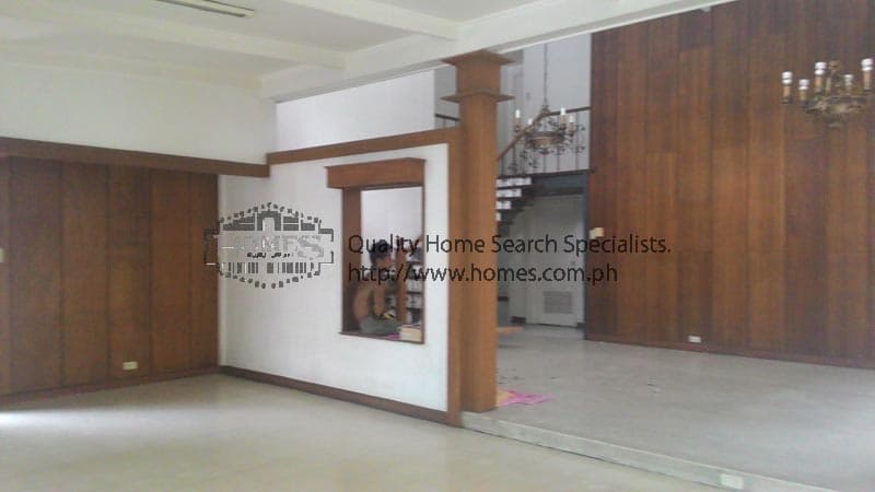Simple throwback 2-storey - photo 3