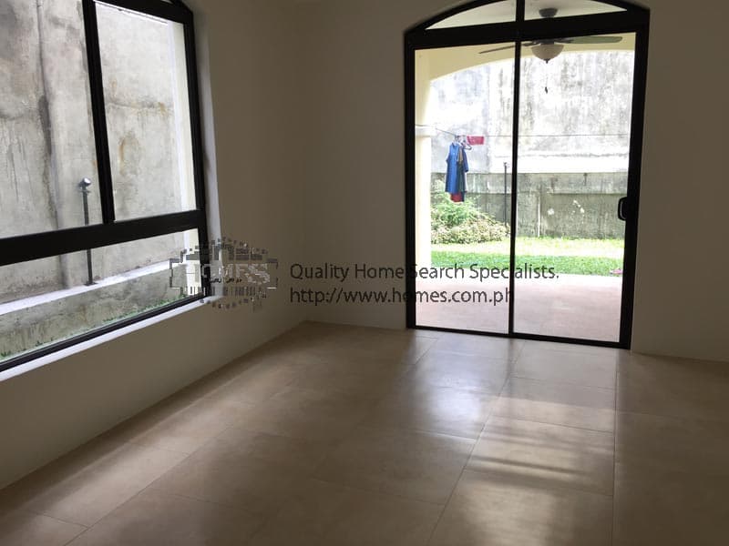Brand-new Asian -Western 3 bedroom duplex - photo 4