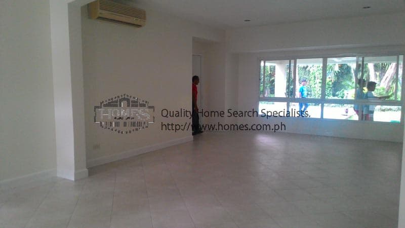 Neat and functional 2-storey - photo 3