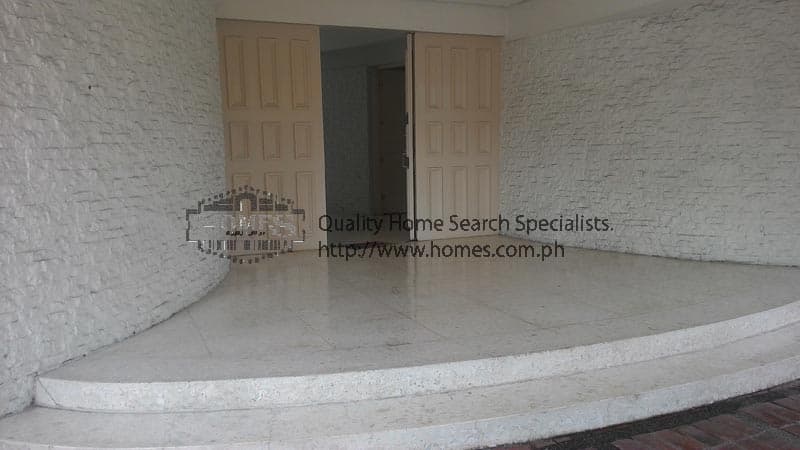 Retro corner house - photo 2