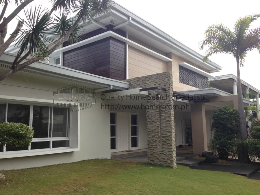 High-end 2-storey - Dasmarinas Village, Makati - photo 1