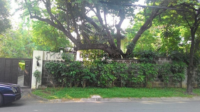 Nestled modern 2-storey - photo 2