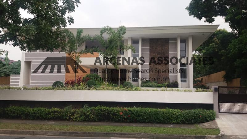 Structurally sound 6 bedroom - Dasmarinas Village, Makati - photo 1