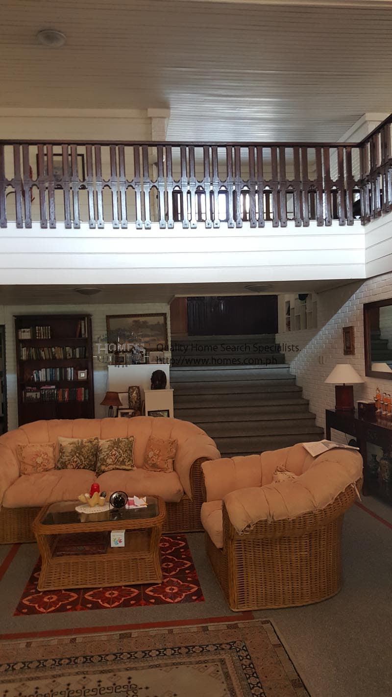 Classic and green 2-storey - photo 4