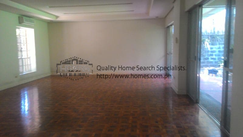 Pleasant and warm 2-storey - Dasmarinas Village, Makati - photo 1