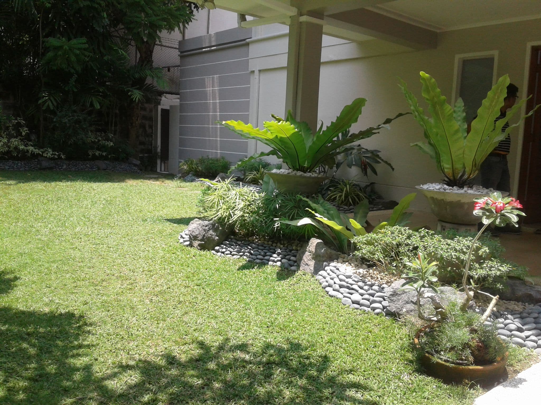 Elegant and homey 2 -storey - photo 3