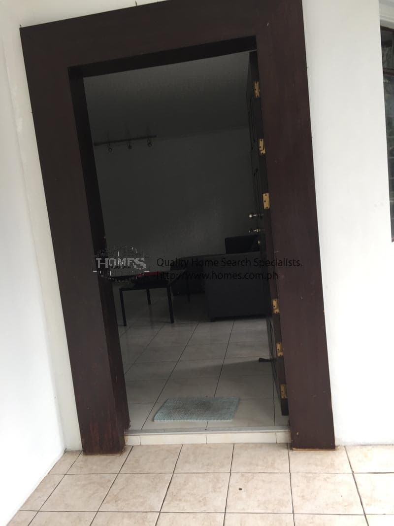 Decent two storey house - photo 3