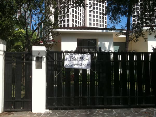 5 bedroom house for rent in Forbes Park - Forbes Park, Makati - photo 1
