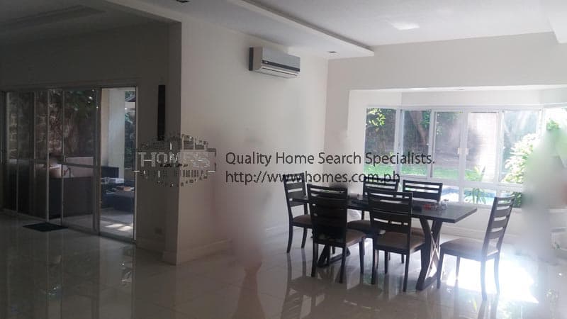 Upgraded and bright 2-storey - photo 2