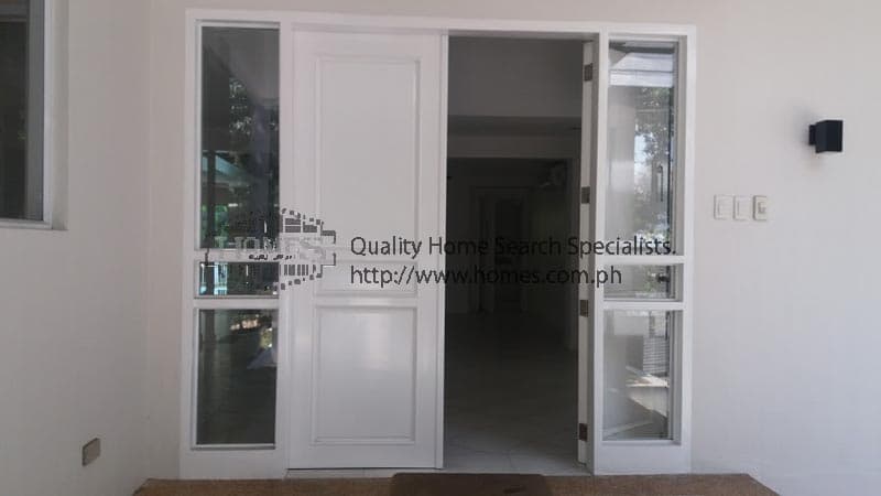 4 bedroom house for rent at San Lorenzo Village - photo 4