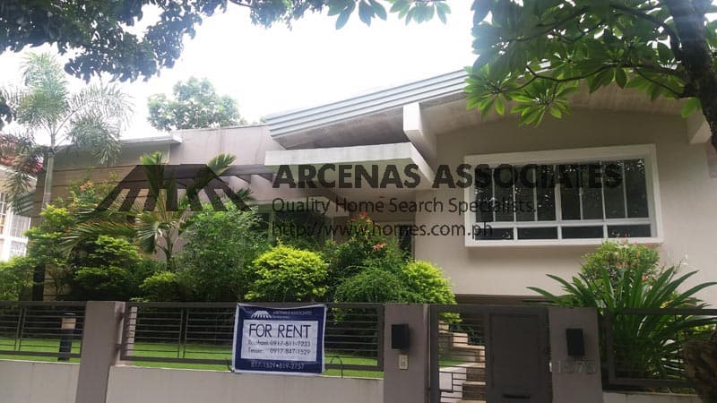 Modern and nice split-level - Dasmarinas Village, Makati - photo 1