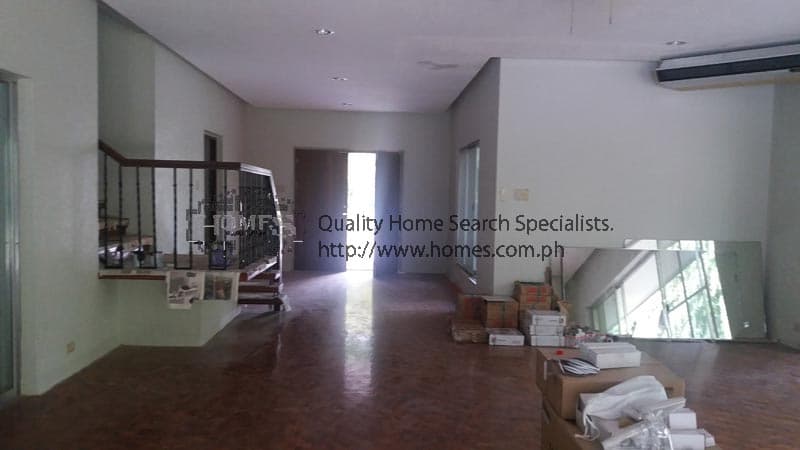 Well Maintained and Large garden 2 storey - photo 3