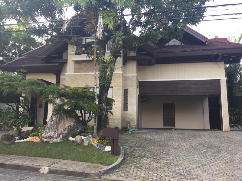 Warm and modern 2-storey