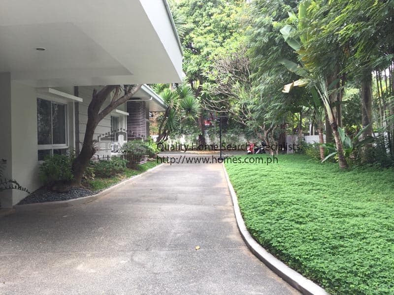 Updated and splendid bungalow - photo 3