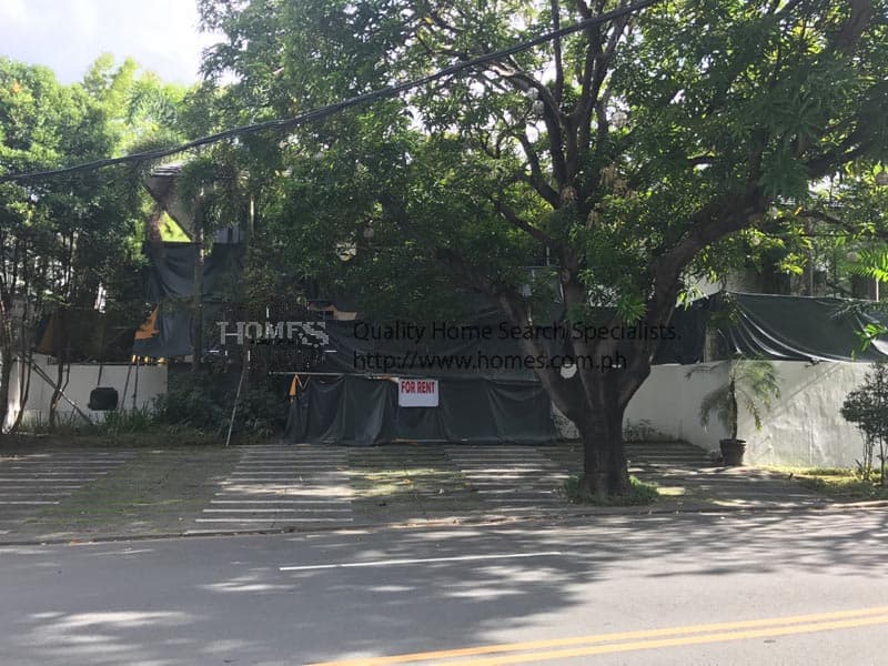 Upcoming corner  2-storey - Dasmarinas Village, Makati - photo 1