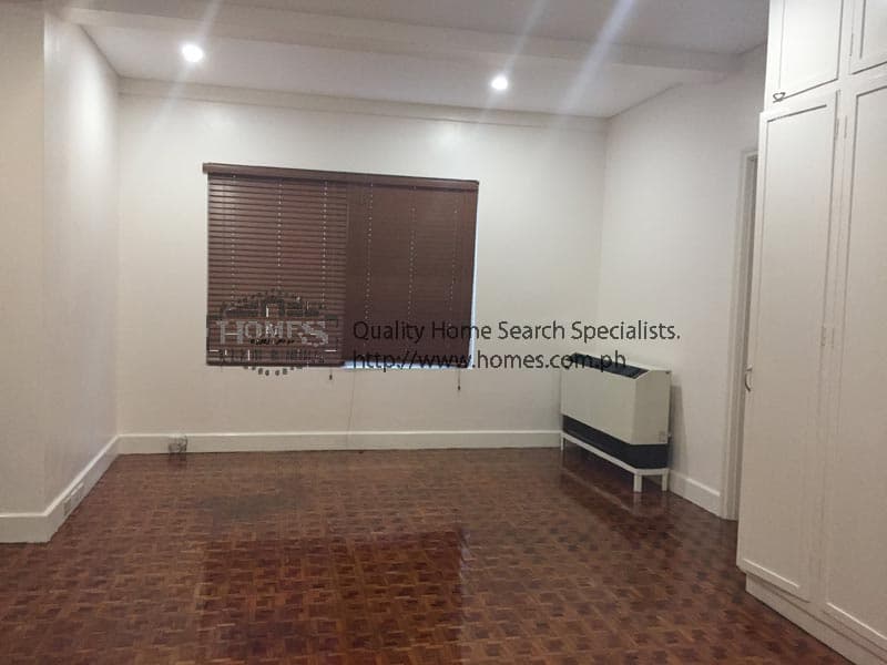 Large Multi bedroom Two Storey - Dasmarinas Village, Makati - photo 1