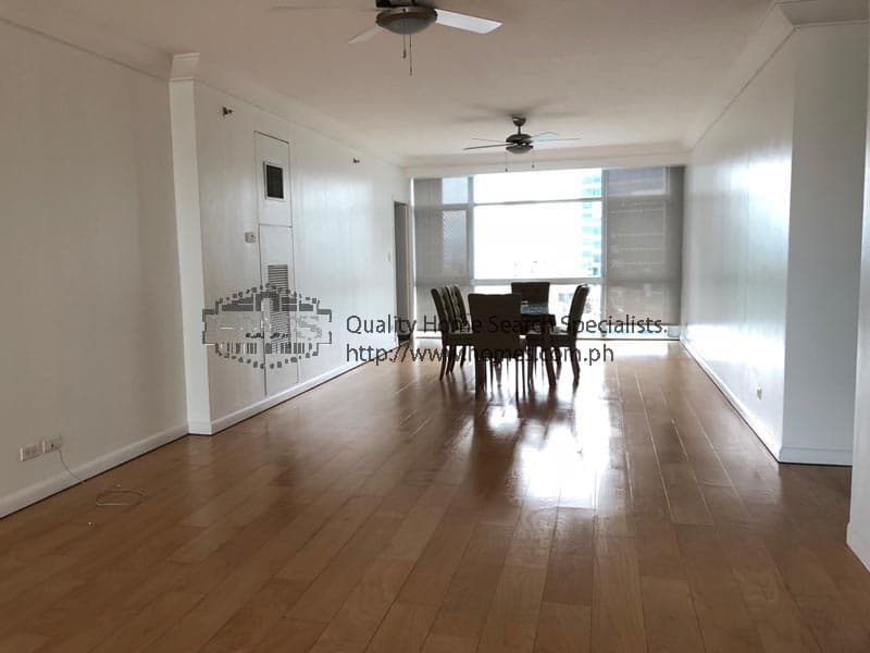 sunlit semi- furnished 3-bedroom condominium - photo 4