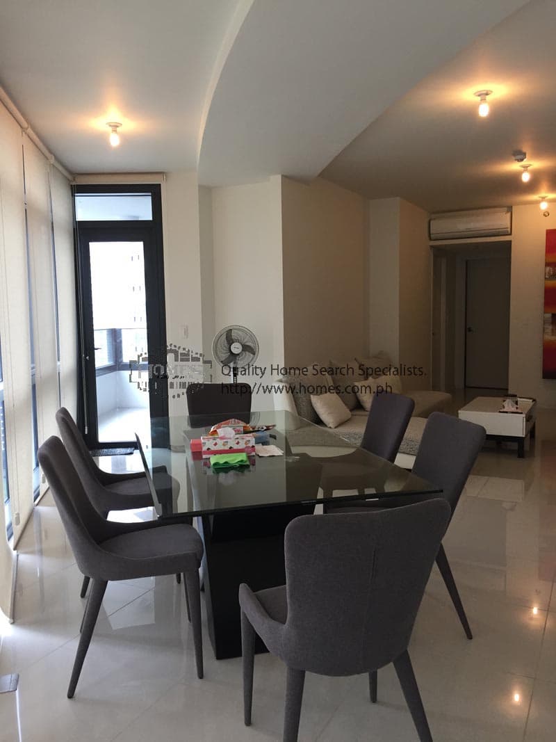 classy and fully furnished 2-bedroom condominium with balcony - photo 2