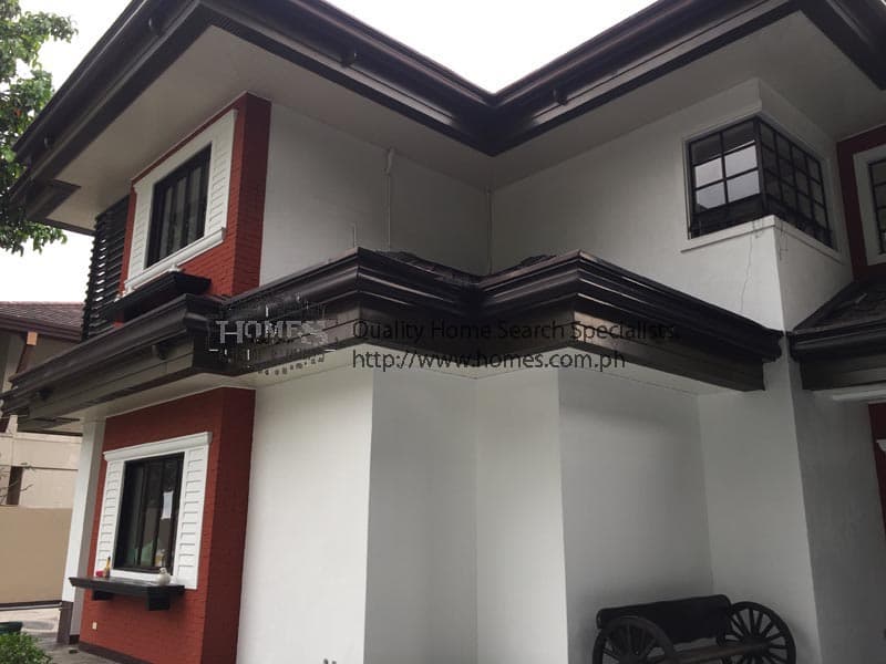Well built 2 storey - photo 2