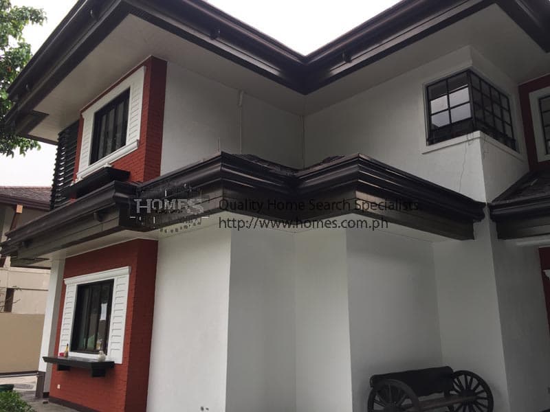 Well built 2 storey - photo 3