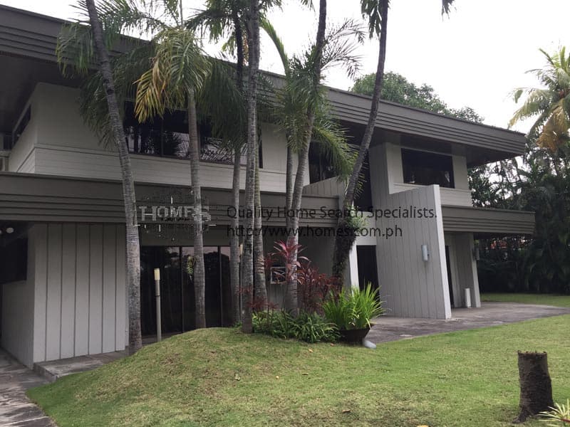 Sophisticated and classy 2-storey house - Ayala Alabang, Muntinlupa - photo 1