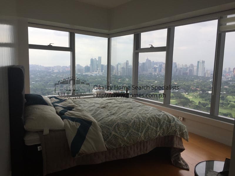 Sunny and comfortable 3-bedroom - Bonifacio Global City, Taguig - photo 1