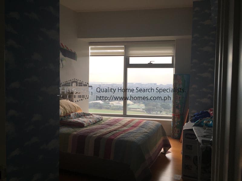 Sunny and comfortable 3-bedroom - photo 2