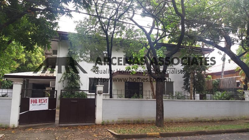 Charming and spacious 2-storey - Dasmarinas Village, Makati - photo 1