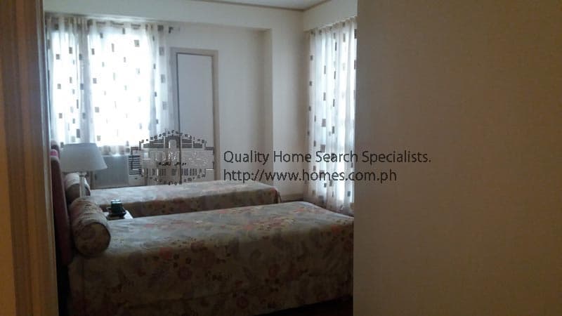 Lovely nicely-priced 3-bedroom unit - photo 5