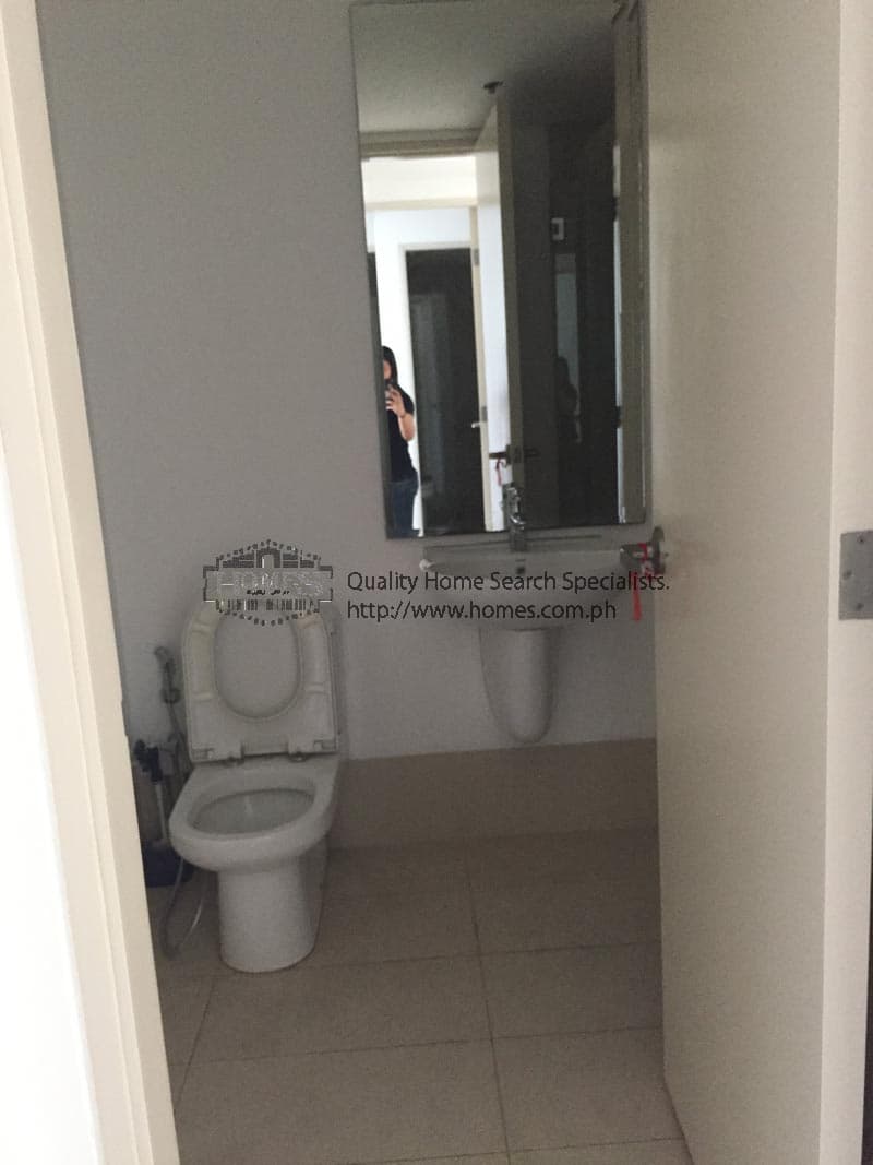 Bright and elegant 2-bedroom condominium - Bonifacio Global City, Taguig - photo 1