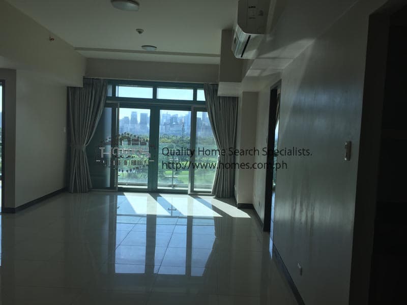 Nicely Priced 2-bedroom unit - photo 2