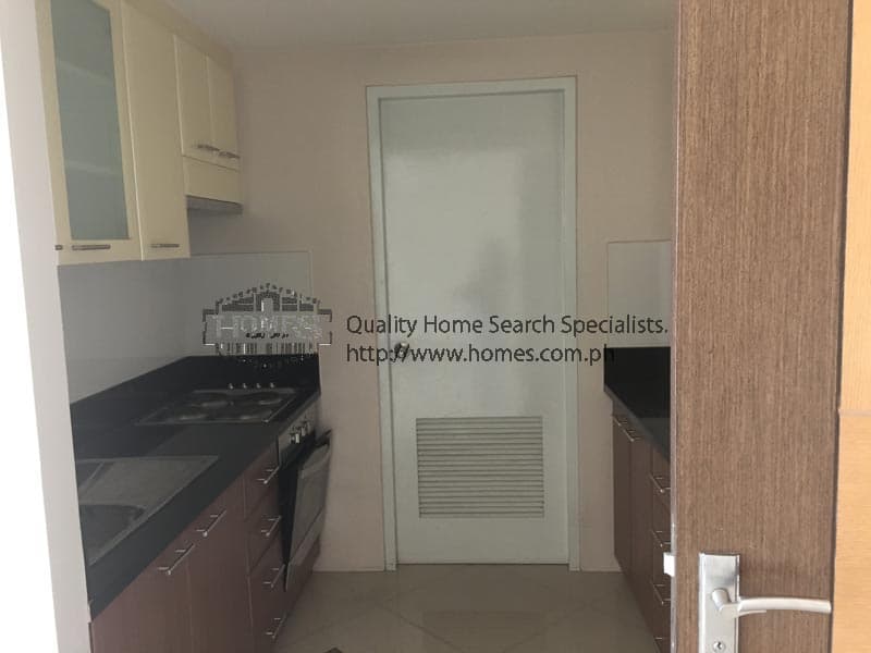 Nicely Priced 2-bedroom unit - photo 3
