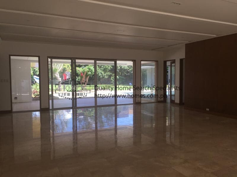 Modern newly renovated bungalow - photo 2