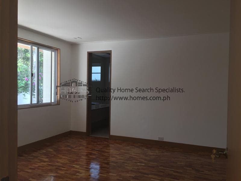 Modern newly renovated bungalow - photo 4