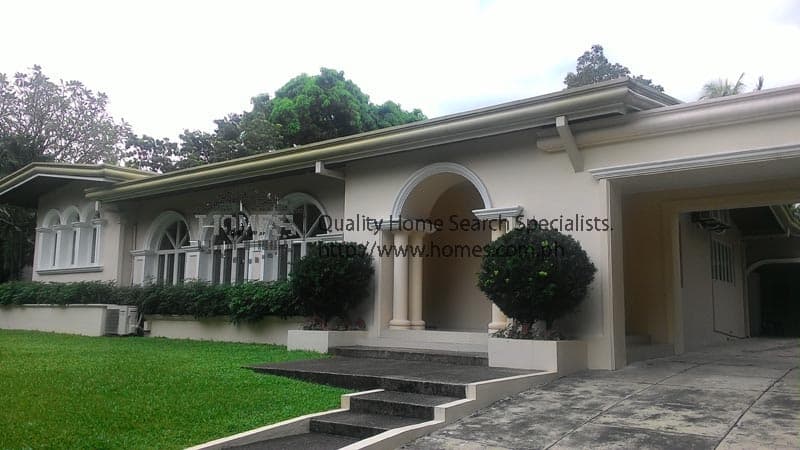 Luxurious 4bedroom house - Forbes Park, Makati - photo 1