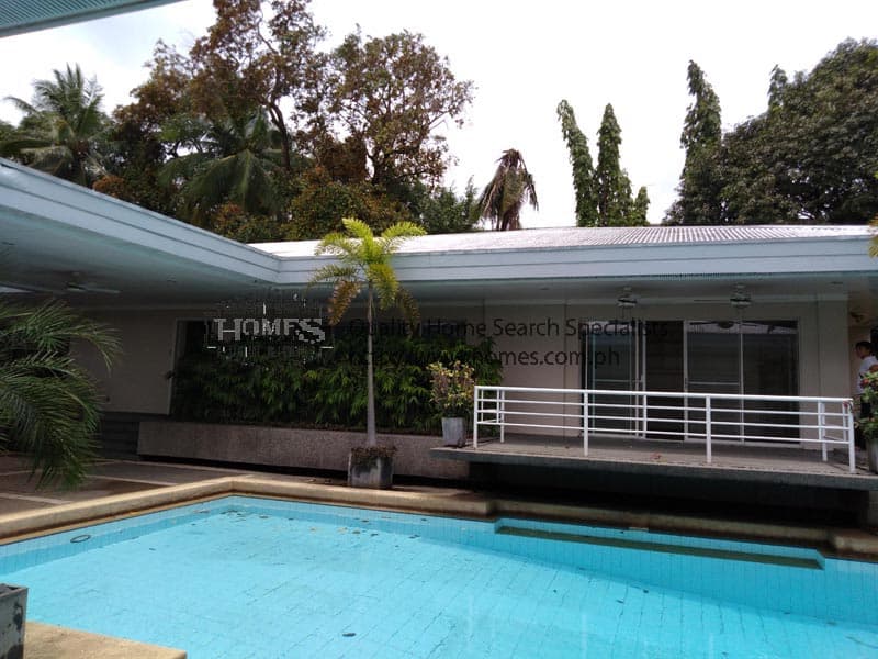 Massive corner Bungalow - photo 3
