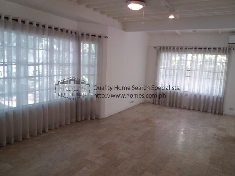 Rare Charming 2-storey - photo 3