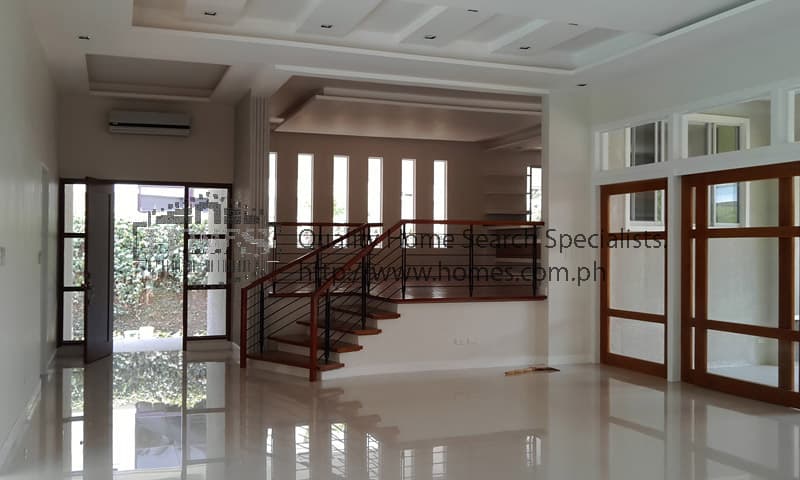 Bright and fresh 2-storey - photo 2