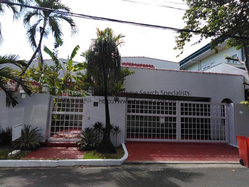 Relaxed and Homey 2-storey - San Lorenzo, Makati - photo 1