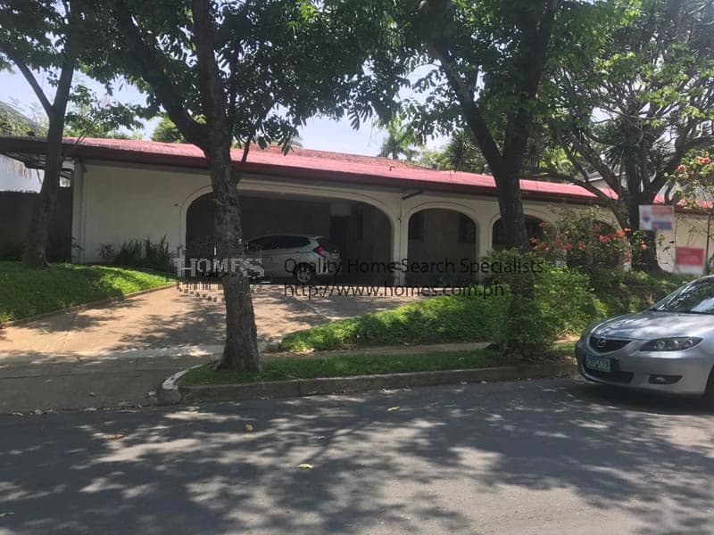 Split level House - Dasmarinas Village, Makati - photo 1