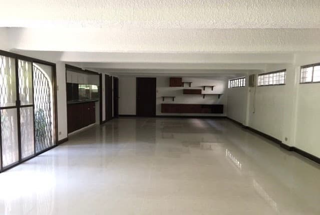 Split level House - photo 4