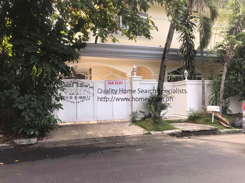 3 Bedroom House - San Lorenzo, Makati - photo 1