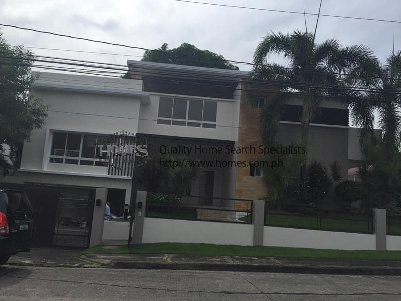4 Bedroom house for rent at Ayala Alabang Village - Ayala Alabang, Muntinlupa - photo 1