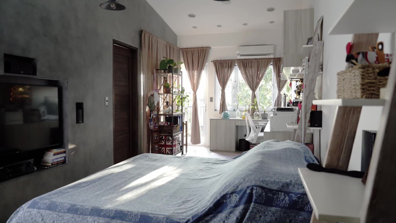3 Floors + Roof deck in Palm Villlage - photo 4